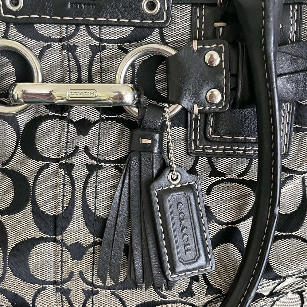 Coach Hampton Signature Canvas Satchel in black and gray - Picture 5 of 12